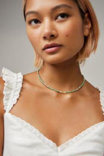 UO - Collier ras du cou à perles par en Vert - Urban Outfitters - Modalova