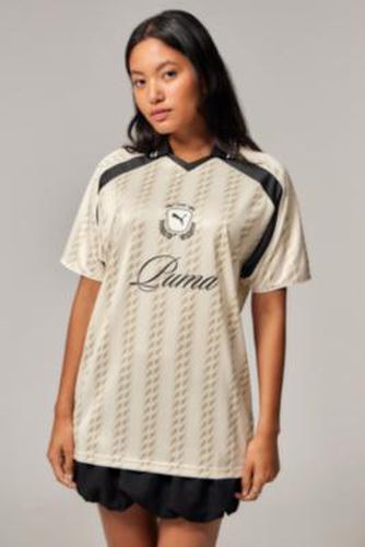 Maillot de Football Alpine Puma en taille: Medium - Urban Outfitters - Modalova