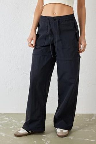 Pantalon cargo à fermeture éclair en nylon noir - Russell Athletic - Modalova