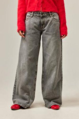 Jeans Amples Taille Basse en Denim Délavé en Grey taille: 26 - Motel - Modalova