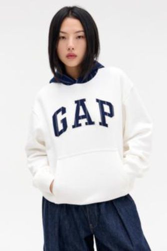 Sweat à capuche logo rayures blanches en taille: XS - GAP - Modalova