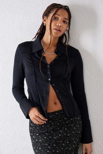 UO - Chemise Carmen par en taille: Small - Urban Outfitters - Modalova