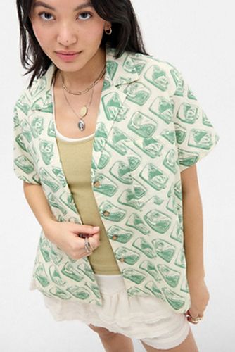 Chemise Souvenir Imprimée UO Paige par en taille: TTP - Urban Outfitters - Modalova