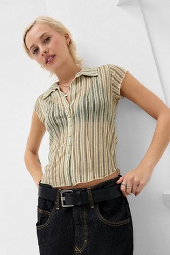 UO Milo Shirt par en taille: XS - Urban Outfitters - Modalova