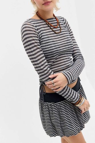 Haut transparent à cordons UO par en taille: XS - Urban Outfitters - Modalova