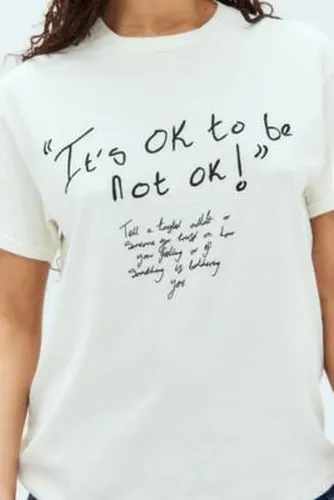 UO X EveryYouth Paige Stephens C'est Ok T-Shirt par en taille: XS - Urban Outfitters - Modalova