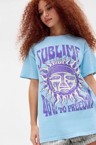 UO Sublime Dad T-Shirt par en taille: XS - Urban Outfitters - Modalova