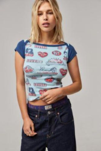 T-shirt UO à manches courtes et badge par en taille: XS - Urban Outfitters - Modalova