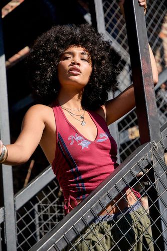 Haut dos-nu côté froncé UO New York par en taille: Small - Urban Outfitters - Modalova