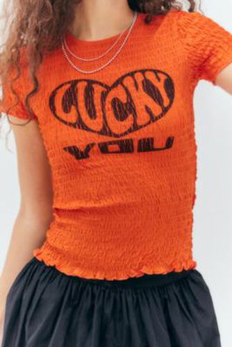 UO - T-shirt smocké court et ajusté à mancherons Lucky You par en taille: XS - Urban Outfitters - Modalova