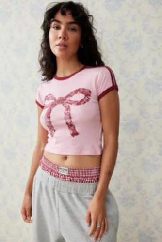T-shirt bébé à naud en dentelle UO par en Rose taille: XS - Urban Outfitters - Modalova