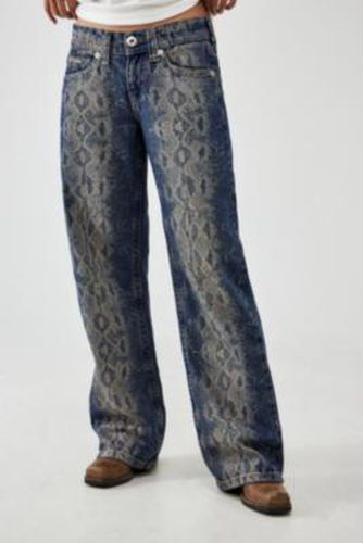 Jeans Taille Basse Kayla Imprimé Serpent en Denim Vintage Foncé taille: 24W 32L - BDG - Modalova