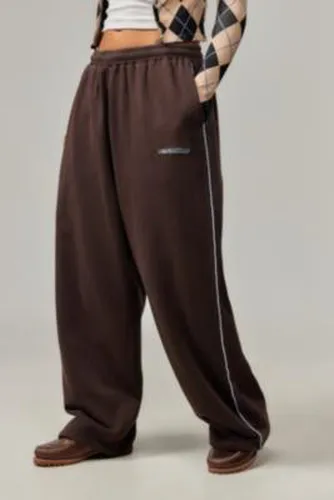 Iets frans. Marron Harri Baggy Jogger en taille: TTP - iets frans... - Modalova