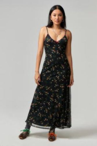 Robe longue en maille à fleurs UO par en taille: TTP - Urban Outfitters - Modalova