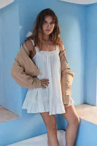 Robe Mini Aliah en taille: TTP - Kimchi Blue - Modalova