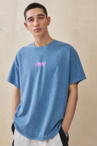 UO - T-shirt à motif NV Ground par en Bleu taille: Small - Urban Outfitters - Modalova