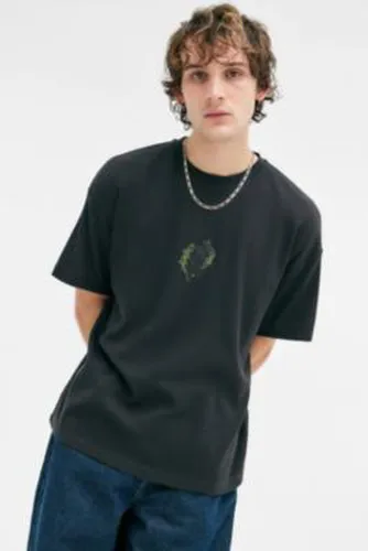 T-shirt à manches courtes en gaufre UO Koi par en taille: TTP - Urban Outfitters - Modalova