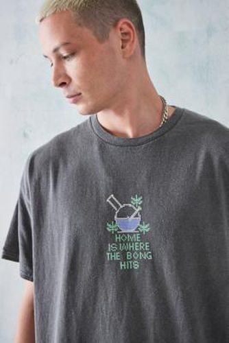UO - T-shirt « Home Is Where The Bong Hits » par taille: 2XS - Urban Outfitters - Modalova