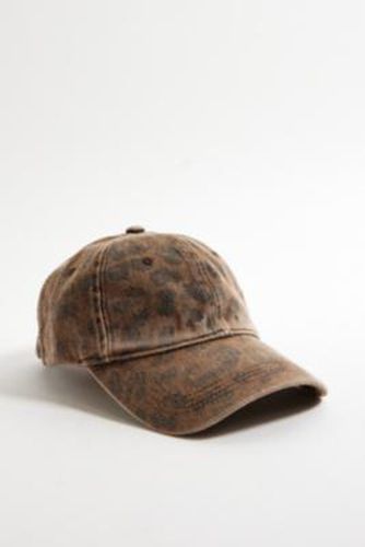 Casquette imprimé léopard UO par en taille: TAILLE UNIQUE - Urban Outfitters - Modalova