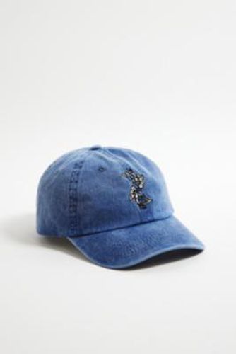 Casquette UO Poisson Koi Bleu par en taille: TAILLE UNIQUE - Urban Outfitters - Modalova