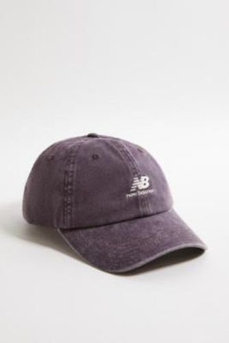 Casquette brodée prune UO Exclusive en taille: TAILLE UNIQUE - New Balance - Modalova