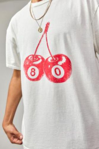 T-Shirt UO 8 Ball Cerises par en Blanc taille: Small - Urban Outfitters - Modalova