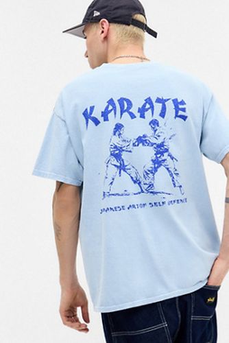 UO Blue Karate T-Shirt par en taille: Small - Urban Outfitters - Modalova