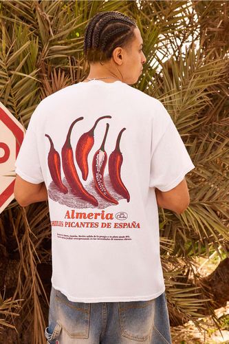 UO White Chilli Almeria T-Shirt par en taille: Medium - Urban Outfitters - Modalova
