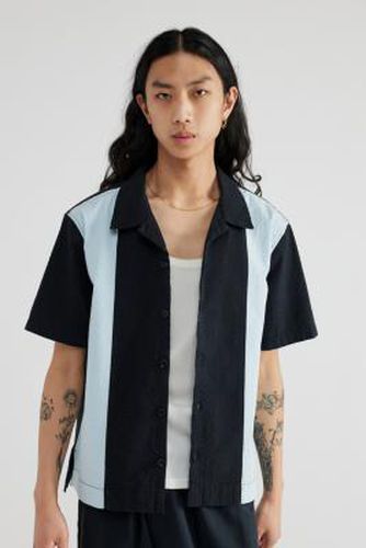 UO Panelled Seersucker Shirt par en taille: Small - Urban Outfitters - Modalova