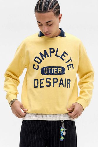 UO Yellow Utter Despair Sweatshirt par en taille: Medium - Urban Outfitters - Modalova