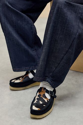 Chaussures T-Bar Wallabee Imprimé Vache en taille: UK 6 - Clarks Originals - Modalova