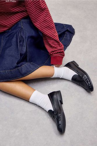 UO Mocassins Lyla noirs par en taille: UK 3 / EU 36 - Urban Outfitters - Modalova
