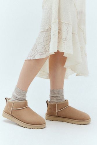 Sand Classic Ultra-Mini Boots en taille: UK 3 / EU 36 - UGG - Modalova