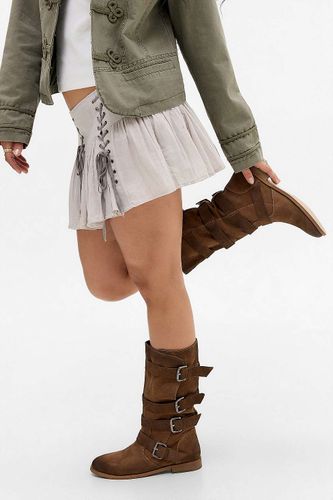 Bottes à boucles Brown Tales en taille: UK 5 - BDG - Modalova