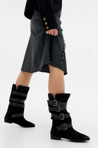 Bottes à boucles noires Shiver en taille: UK 4 - BDG - Modalova