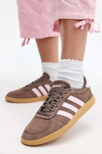 Baskets Breaknet marron et rose en taille: UK 5 - adidas - Modalova