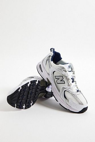 Baskets 530 Blanches en taille: R-U 8 - New Balance - Modalova