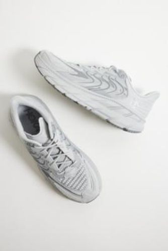 Entraîneur HOKA Stardust Clifton LS par HOKA en taille: UK 9 - HOKA® - Modalova