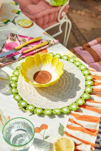 Set de table marguerite vert par en Gris clair - Urban Outfitters - Modalova