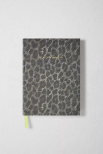 Agenda Quotidien Imprimé Léopard par en Marron taille: TAILLE UNIQUE - Urban Outfitters - Modalova