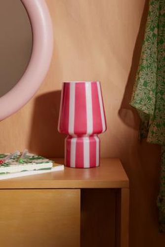 Pink Stripe Little Glass Lamp par en taille: TAILLE UNIQUE - Urban Outfitters - Modalova