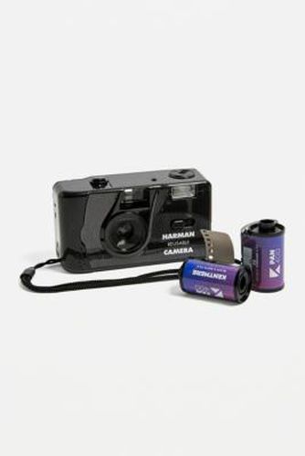 Lot appareil photo réutilisable et pellicule 35 mm noir et blanc en Variées - Harman - Modalova