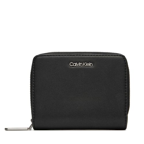 Portefeuille petit format Calvin Klein Ck Must Z/A Wallet W/Flap Md K60K607432 Noir - Chaussures.fr - Modalova