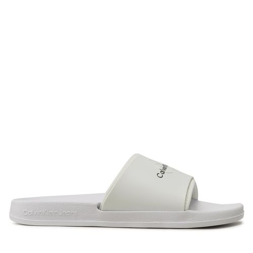 Mules / sandales de bain Calvin Klein Jeans Slide Monogram Tpu YM0YM00361 Blanc - Chaussures.fr - Modalova