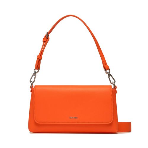 Sac à main Calvin Klein Ck Must Shoulder Bag K60K611364 Orange - Chaussures.fr - Modalova