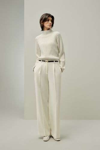 Pull en tricot ajouré à col montant - LILYSILK - Modalova