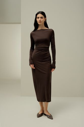 Robe midi froncée en jersey de soie - LILYSILK - Modalova