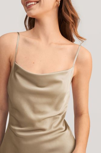 LILYSILK Robe En Soie Chic Une Fente Séduisante Soie De Mûrier De Haute Qualité Mettant En Valeur La Féminité 48 - LILYSILK - Modalova