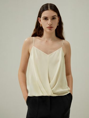 LILYSILK Top Soie Bretelles Spaghetti, Col Bénitier Carré Soie Crêpe De Chine Pièces Incontournables Pour De Multiples Occasions L - LILYSILK - Modalova
