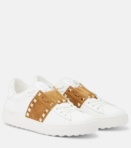Baskets Rockstud en cuir et daim - Valentino Garavani - Modalova